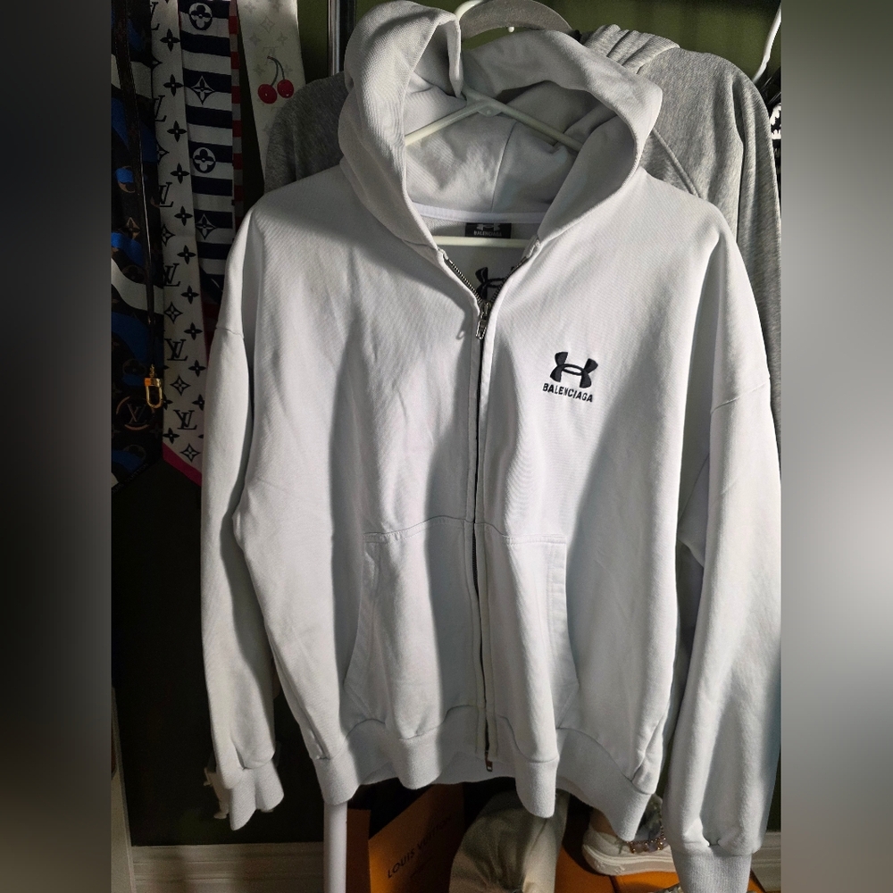 Under Armour Balenciaga Classic White Hoodie Zip Up Large